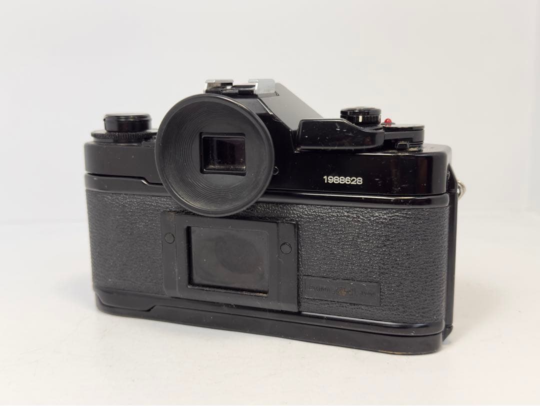 Canon A-1 フィルム一眼レフカメラ NEW FD f/1.8レンズ付